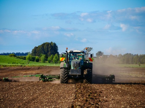 Coulter-Planting-3Humps.jpg